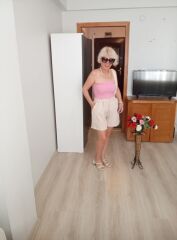 Yeni sezon krem rengi keten rahat kalıp harika şort