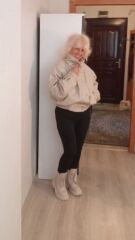 Krem rengi bomber deri mont